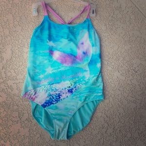 Baiting suit